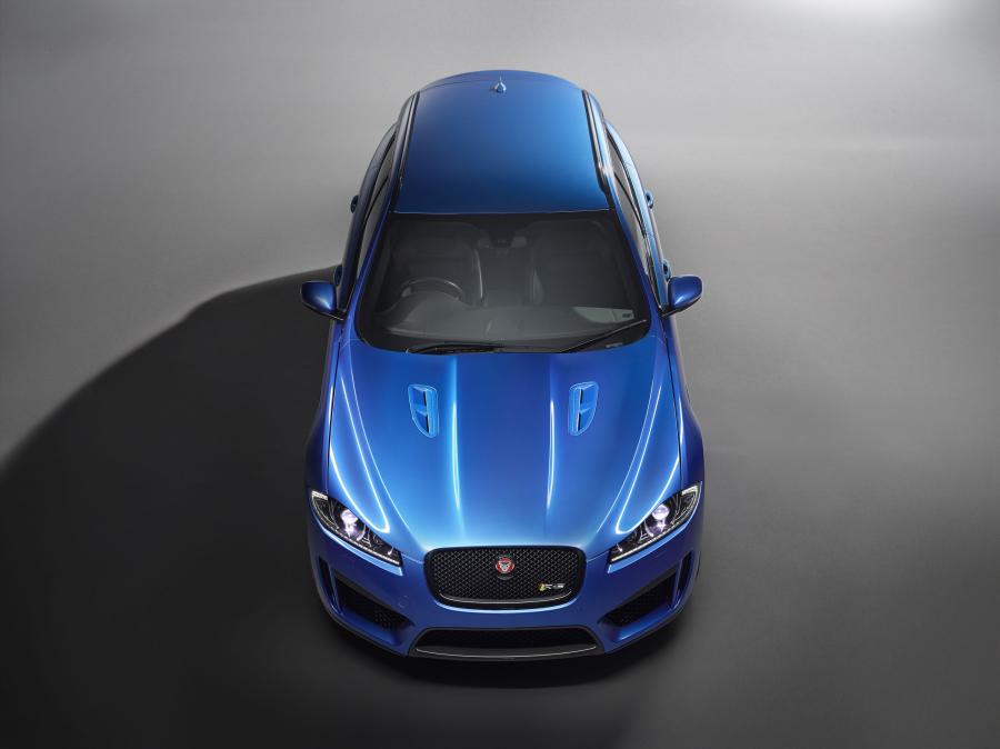  Jaguar XFR-S Sportbrake 2014 года  (UK) (фото 19 из 50)